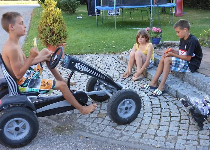 Drexl-hof 公寓 Schwifting